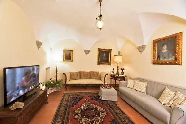 פירנצה Via Dei Fossi Apartment