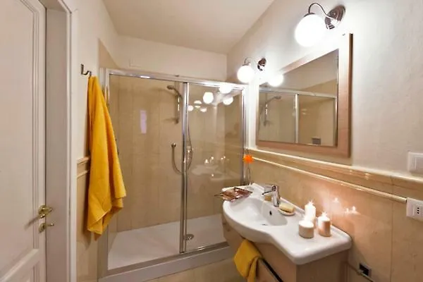 פירנצה Via Dei Fossi Apartment